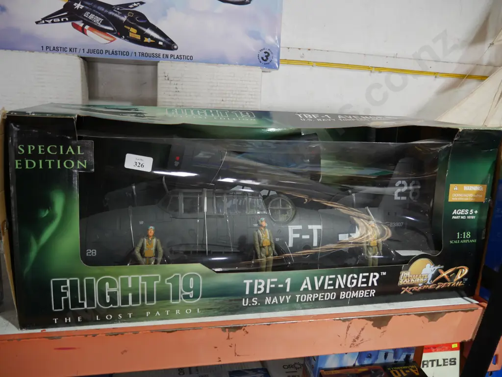 Model tbf-1 avenger US Navy torpedo bomber Image 1++