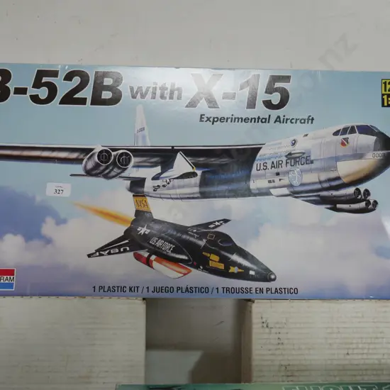 Model b-52b with x- 15 experimental aircraft