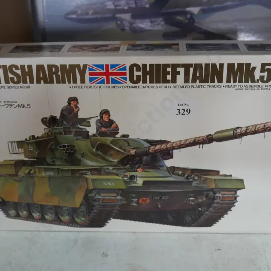 Model British army Chieftain MK.5