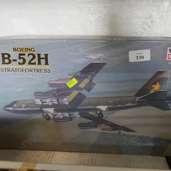 Model Boeing b-52h stratofortress