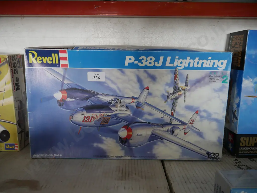 Model p – 38j lightning Image 1++