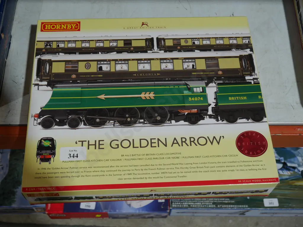 Hornby - The golden arrow locomotive and tenders Image 1++