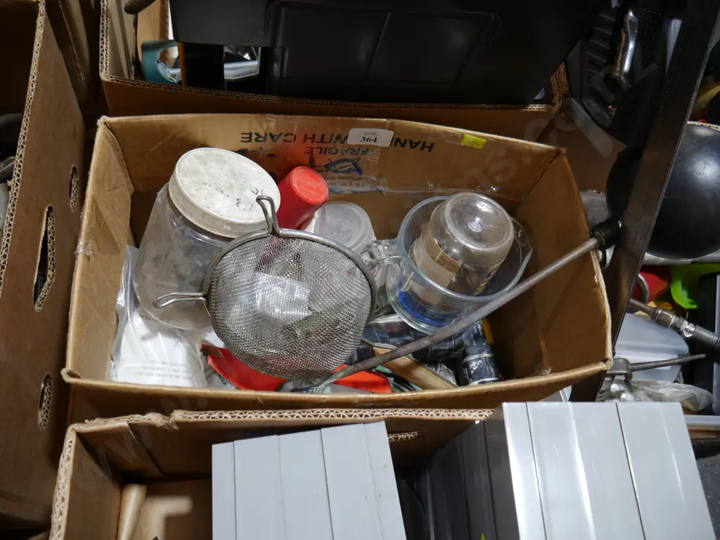 Box of sundries Image 1++