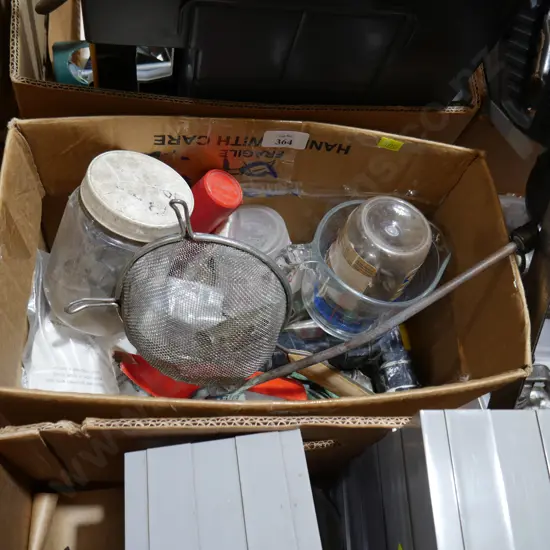 Box of sundries