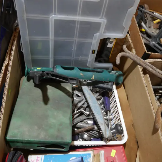 Organising case, spanners etc