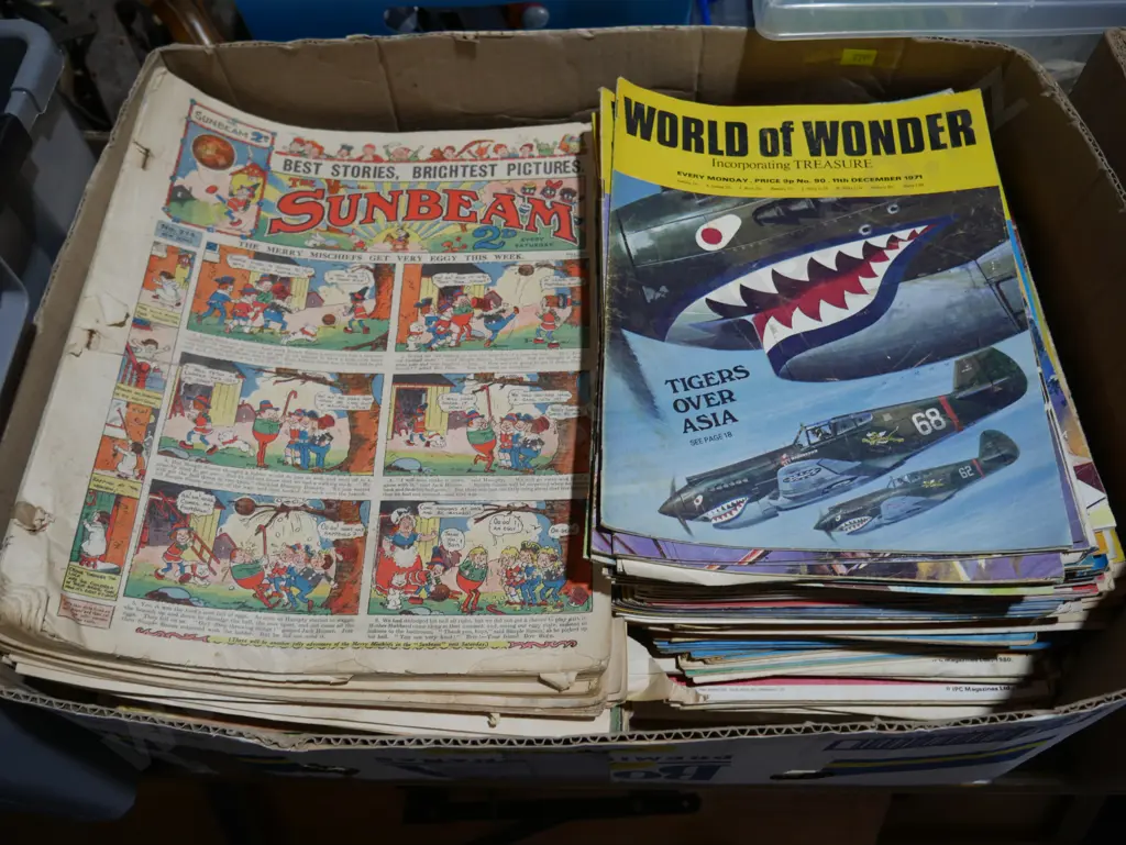 World of wonder magazines etc Image 1++