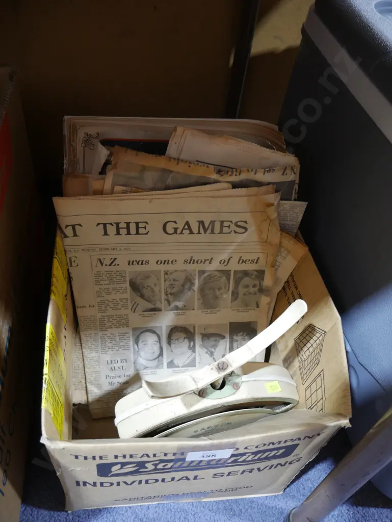 Scale, newspapers Image 1++