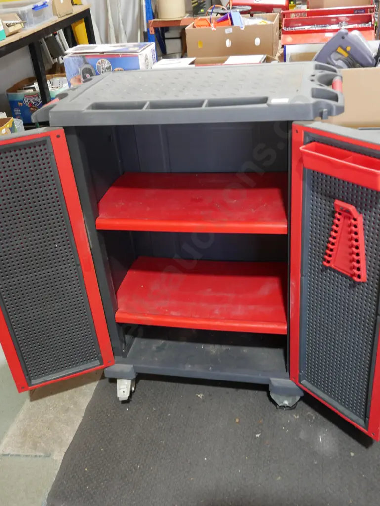 Tool trolley Image 1++