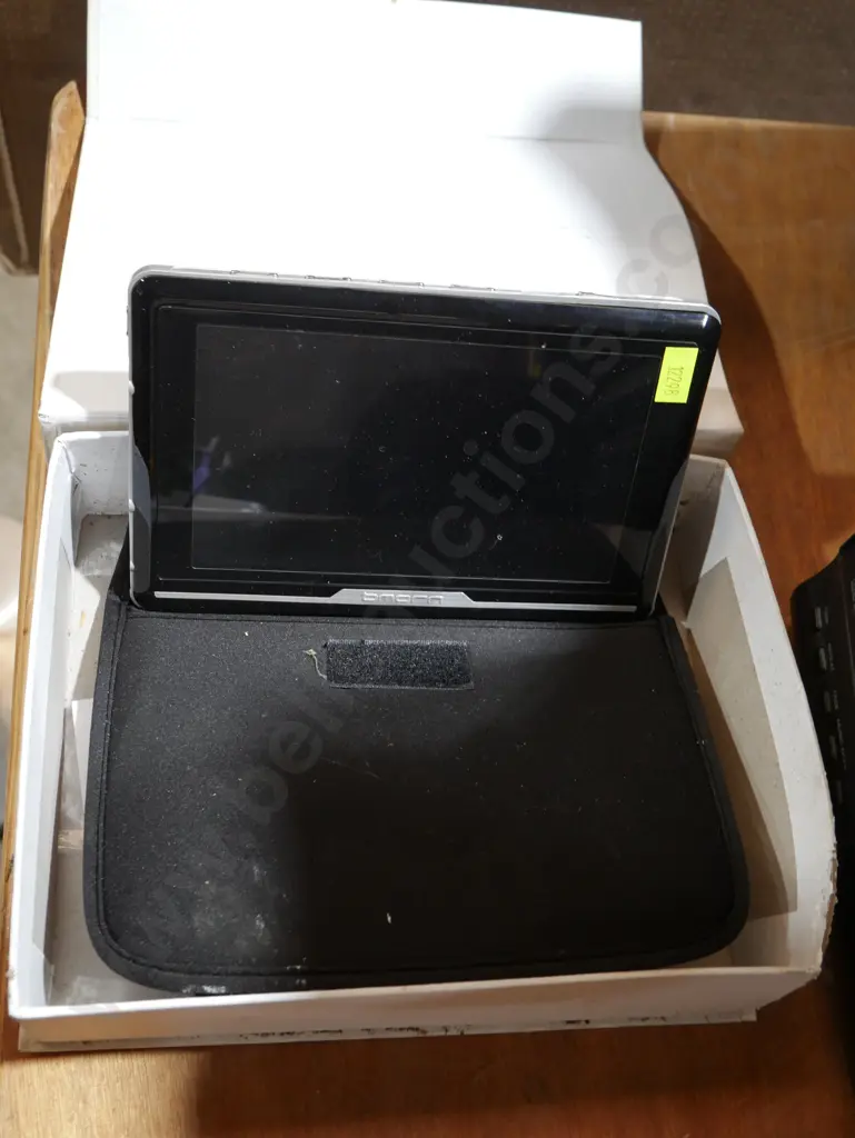 Bmorn portable media player Image 1++