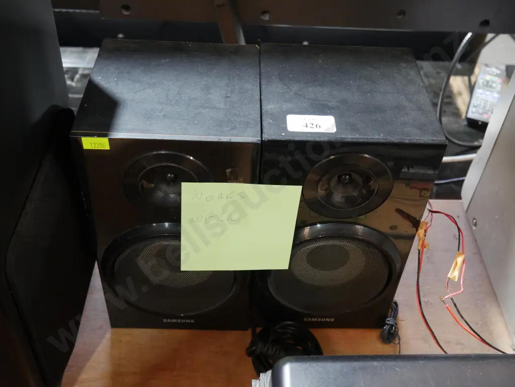 Samsung speakers Image 1++