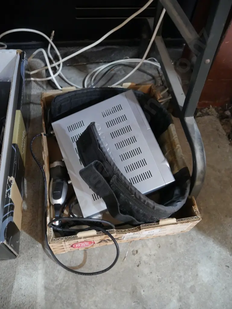 Lifting belt, satellite receiver etc Image 1++