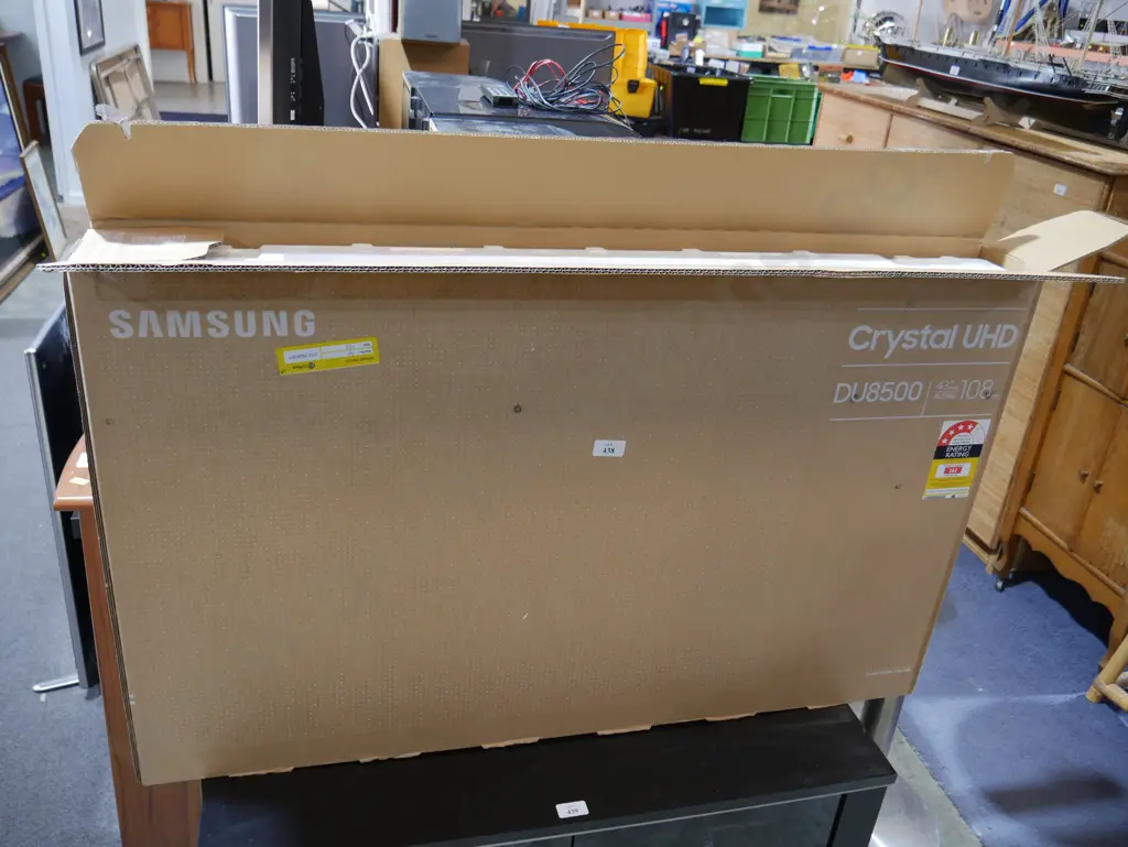 Samsung 43" crystal UHD TV - New in box Image 1++