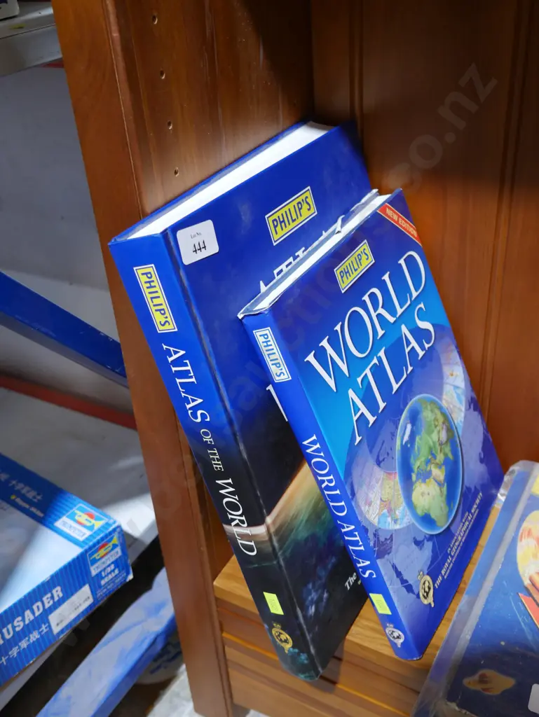 Two world atlas books Image 1++