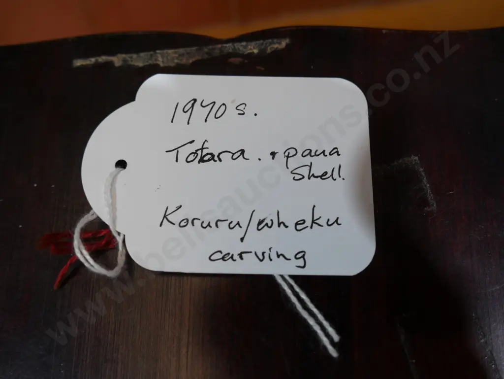 Maori carving with paua Shell eyes Image 1++