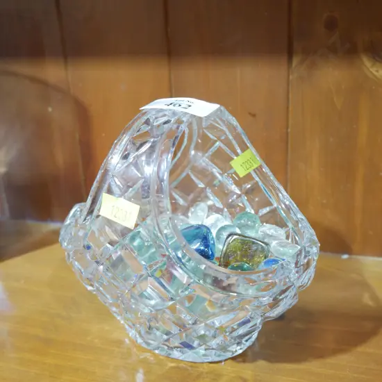 Crystal basket with marbles