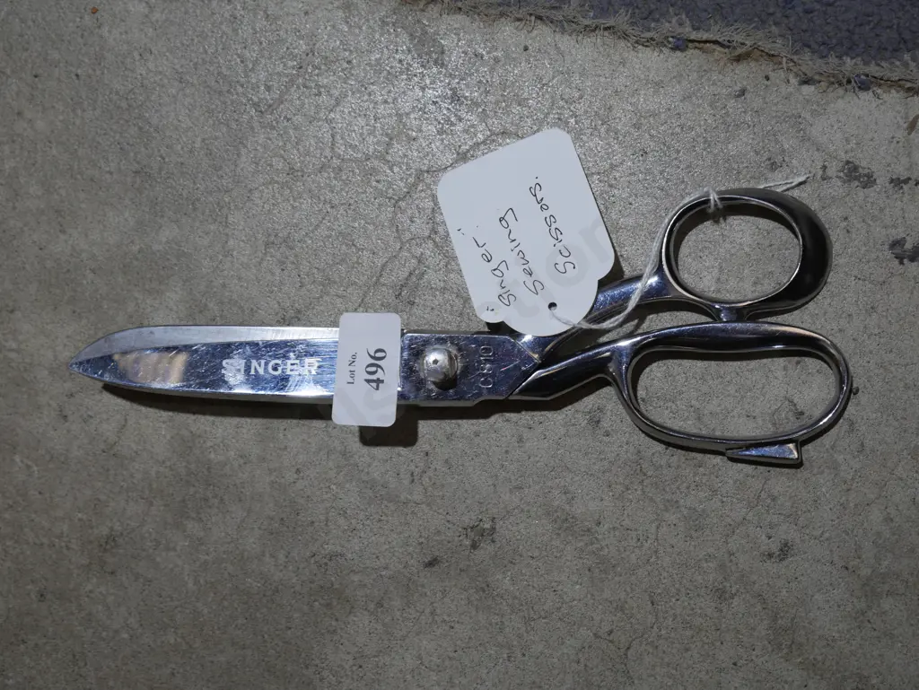 Singer scissors Image 1++