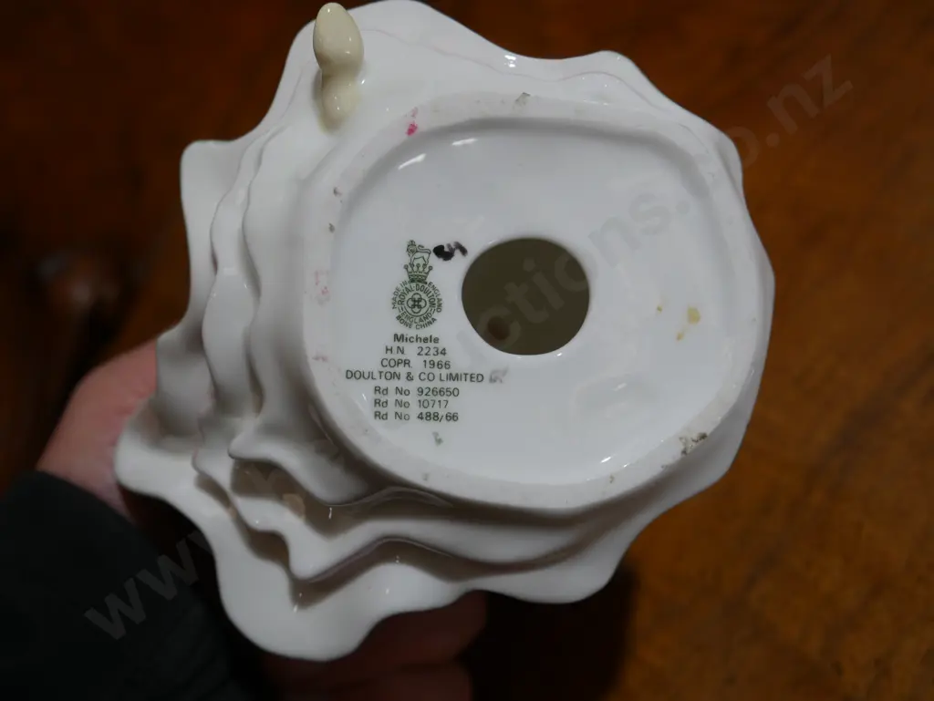 Royal Doulton Michele figurine Image 1++