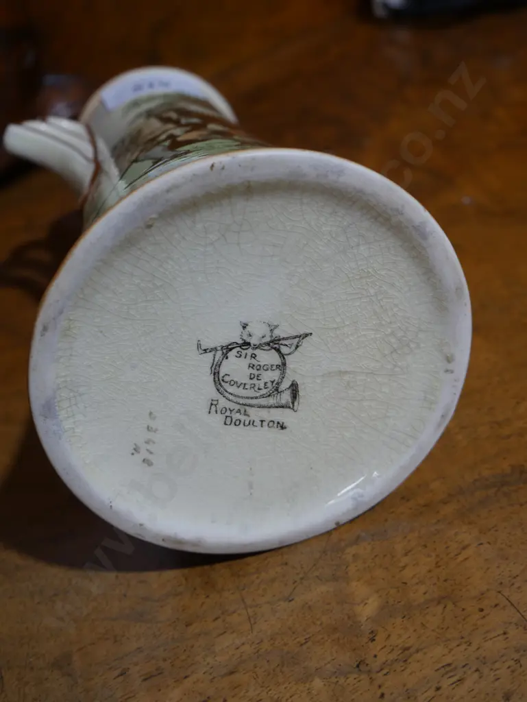 Royal Doulton vase Image 1++