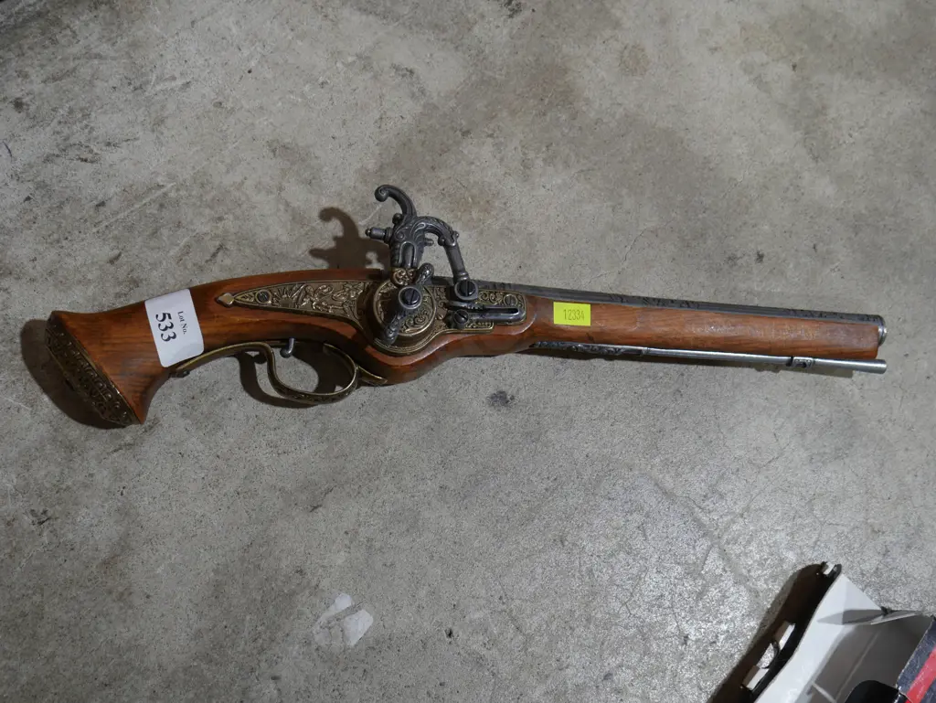 Replica pistol Image 1++