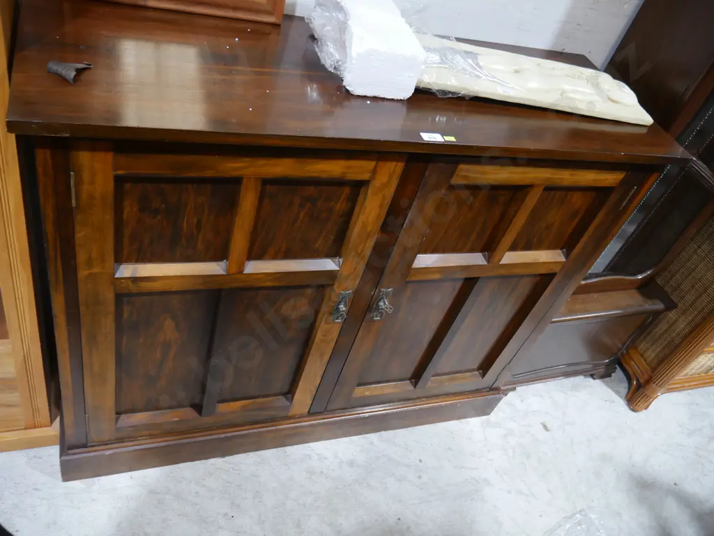 Two door cupboard Image 1++