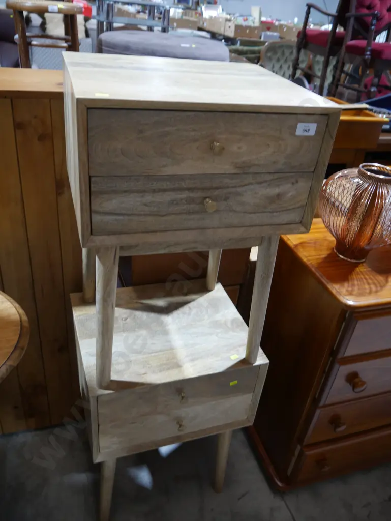 Pair of bedside drawers Image 1++