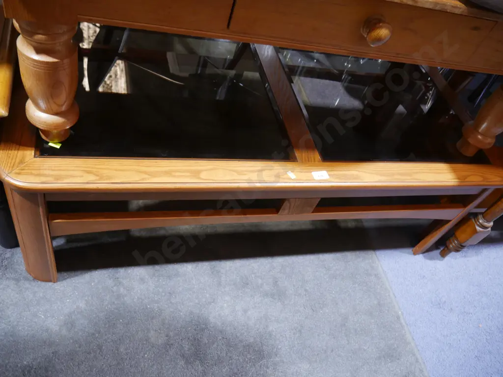 Coffee table Image 1++