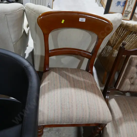 Dining chair