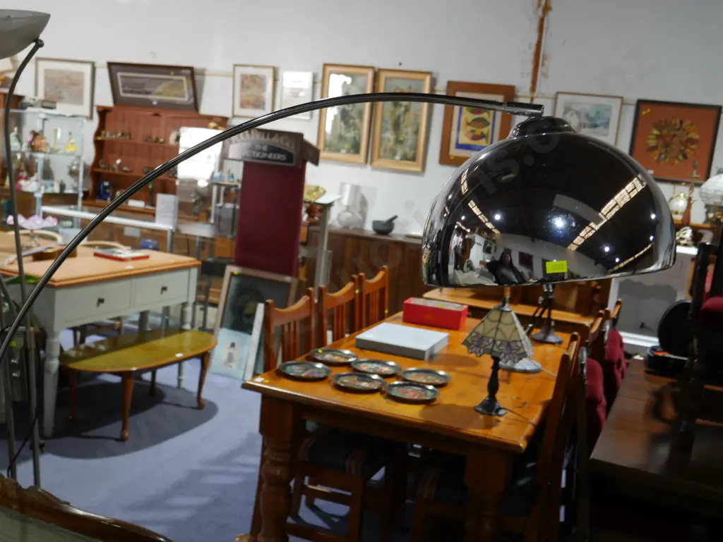 Chrome standing lamp Image 1++