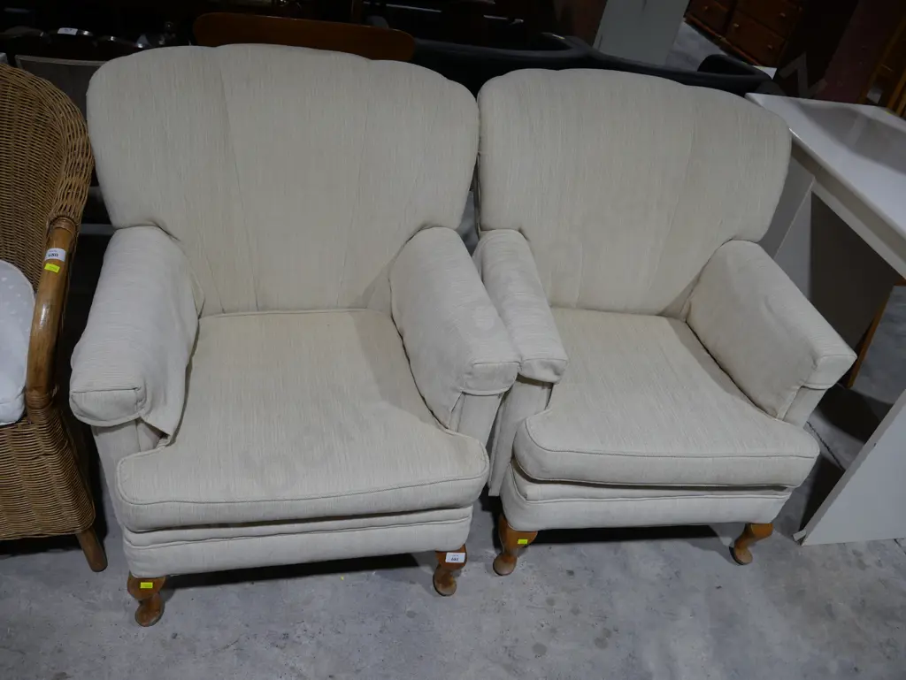 Pair of arm chairs Image 1++