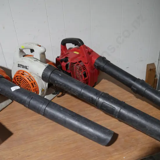 3 leaf blowers