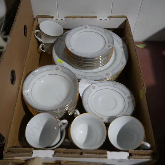 Noritake, Kensington palace dinnerware