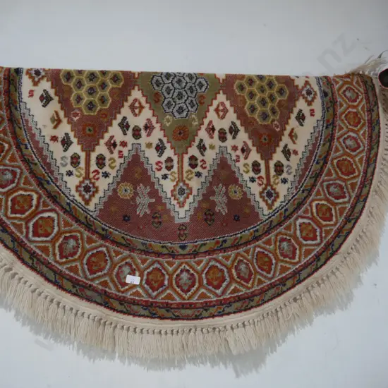 Floor rug