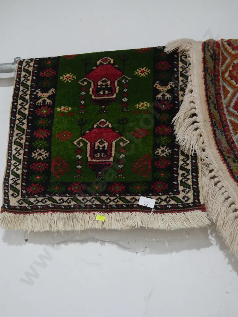 Small floor rug Image 1++