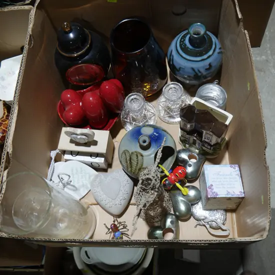 Vases, heart ornaments etc