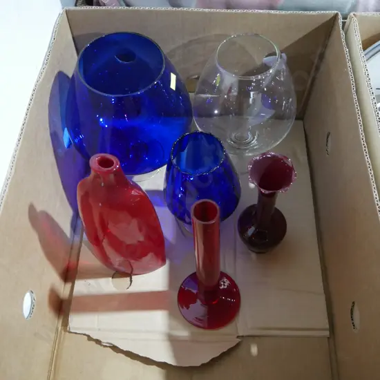 Coloured glassware