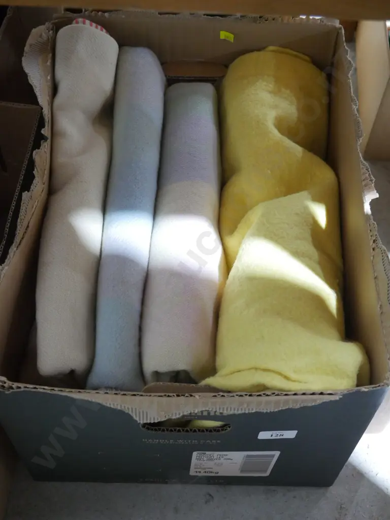 Woolen blankets Image 1++