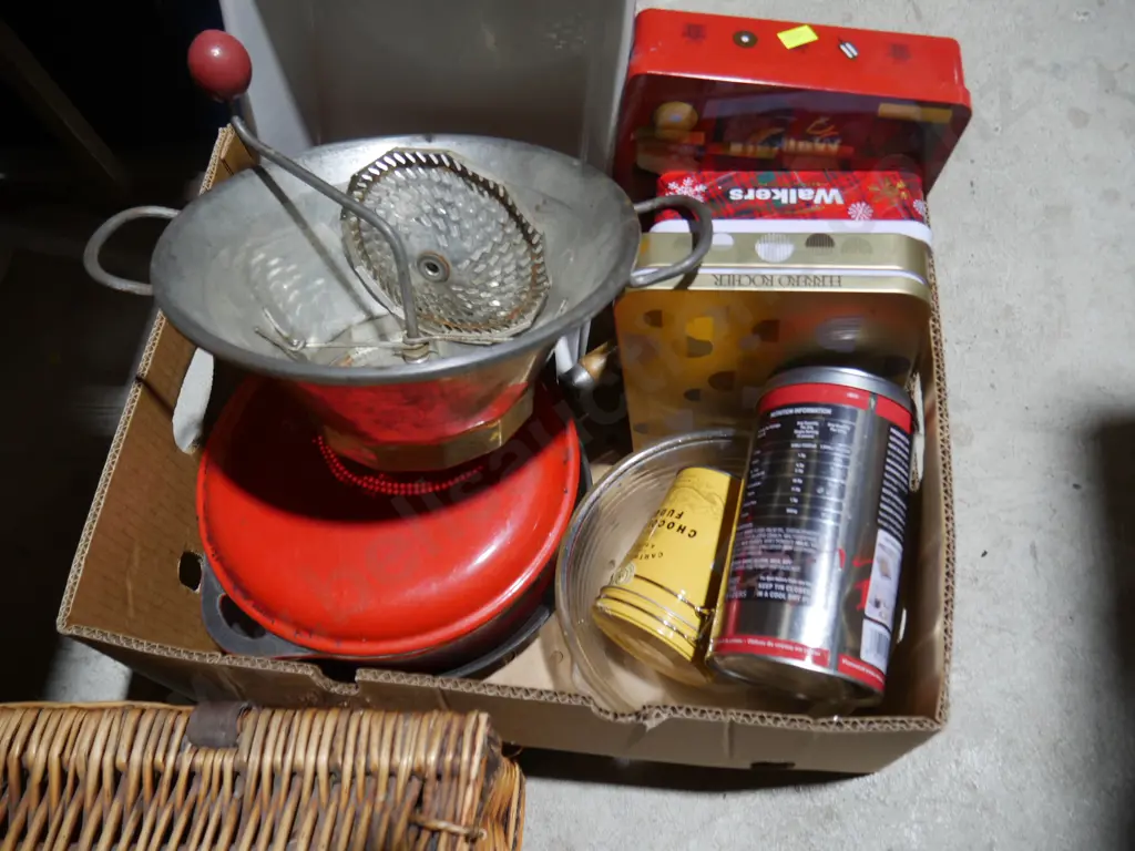 Cast iron dutch oven etc Image 1++