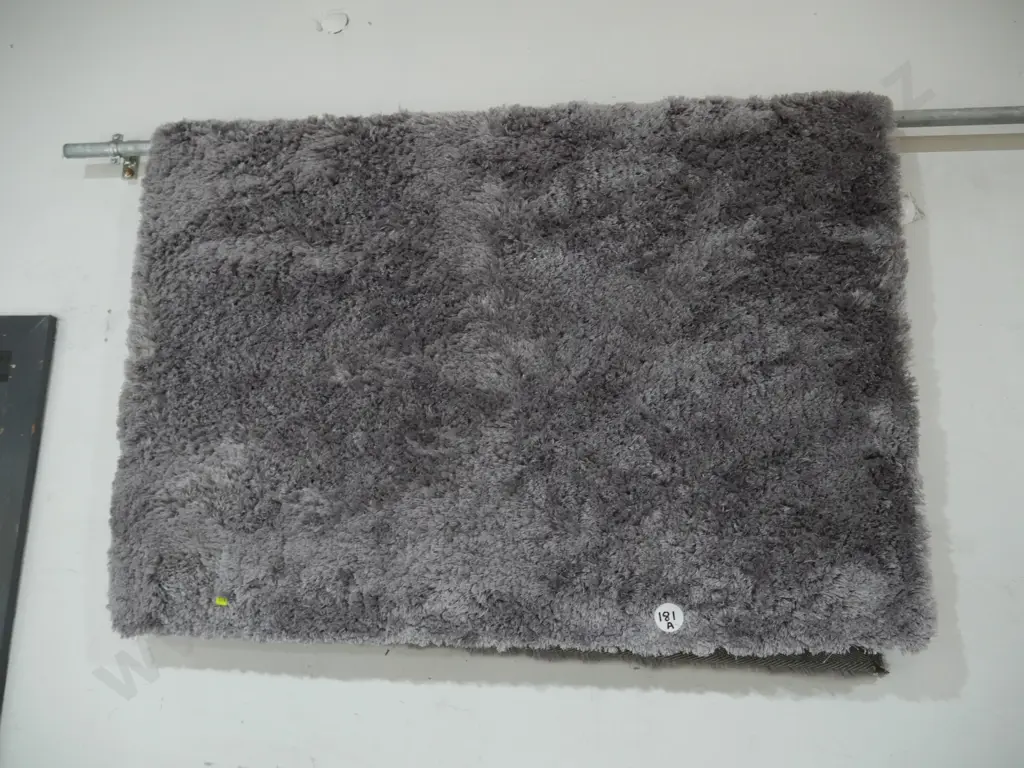 Floor rug Image 1++