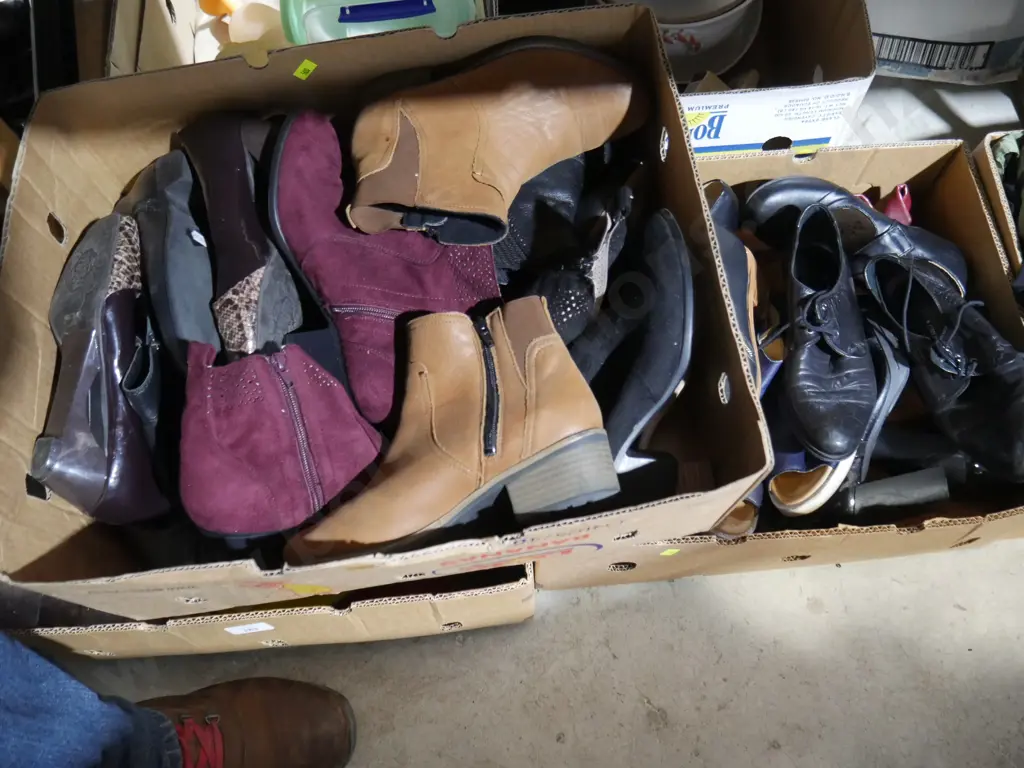 5 boxes of shoes and clothes Image 1++