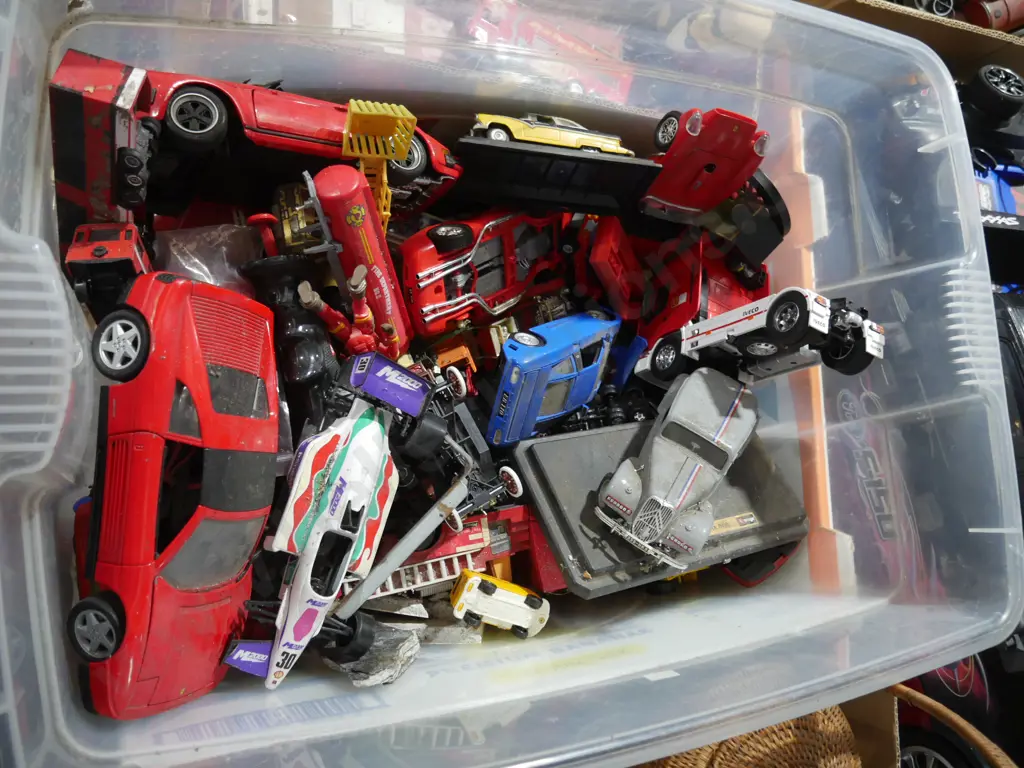 Container of toy vehicles Image 1++