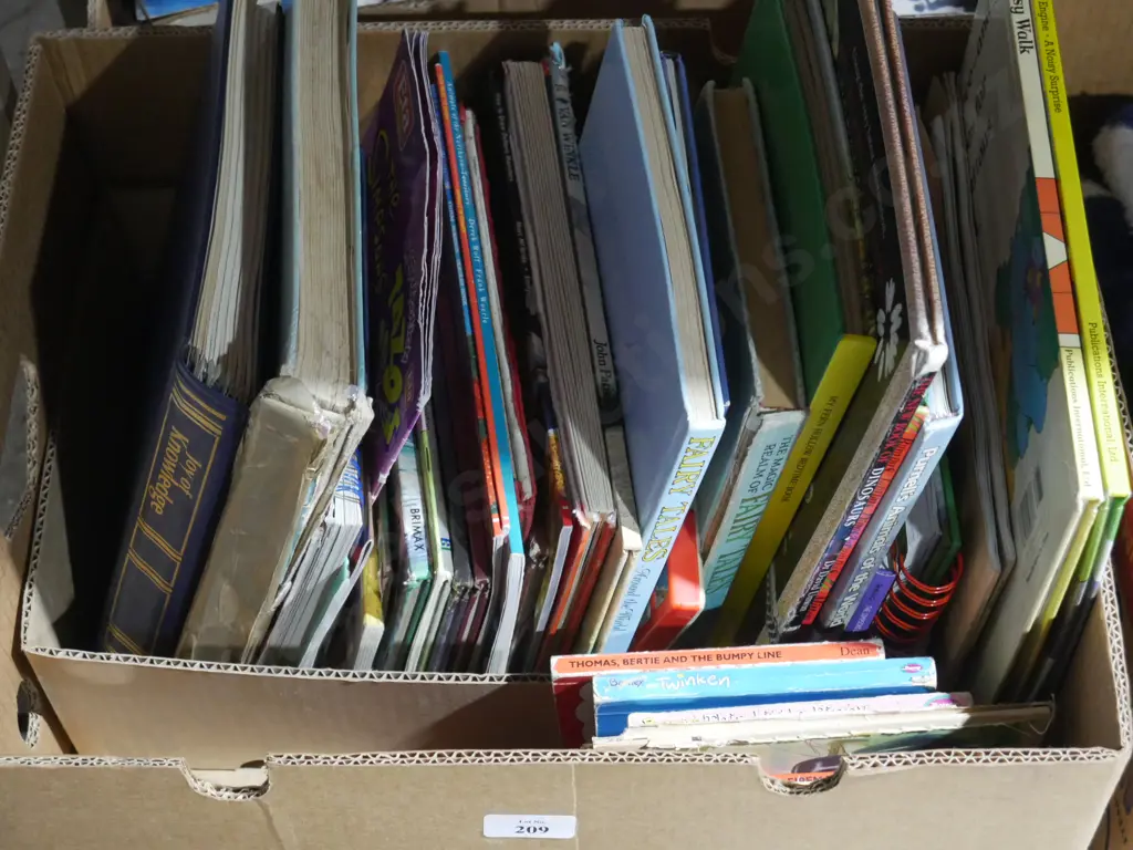 Box of books Image 1++