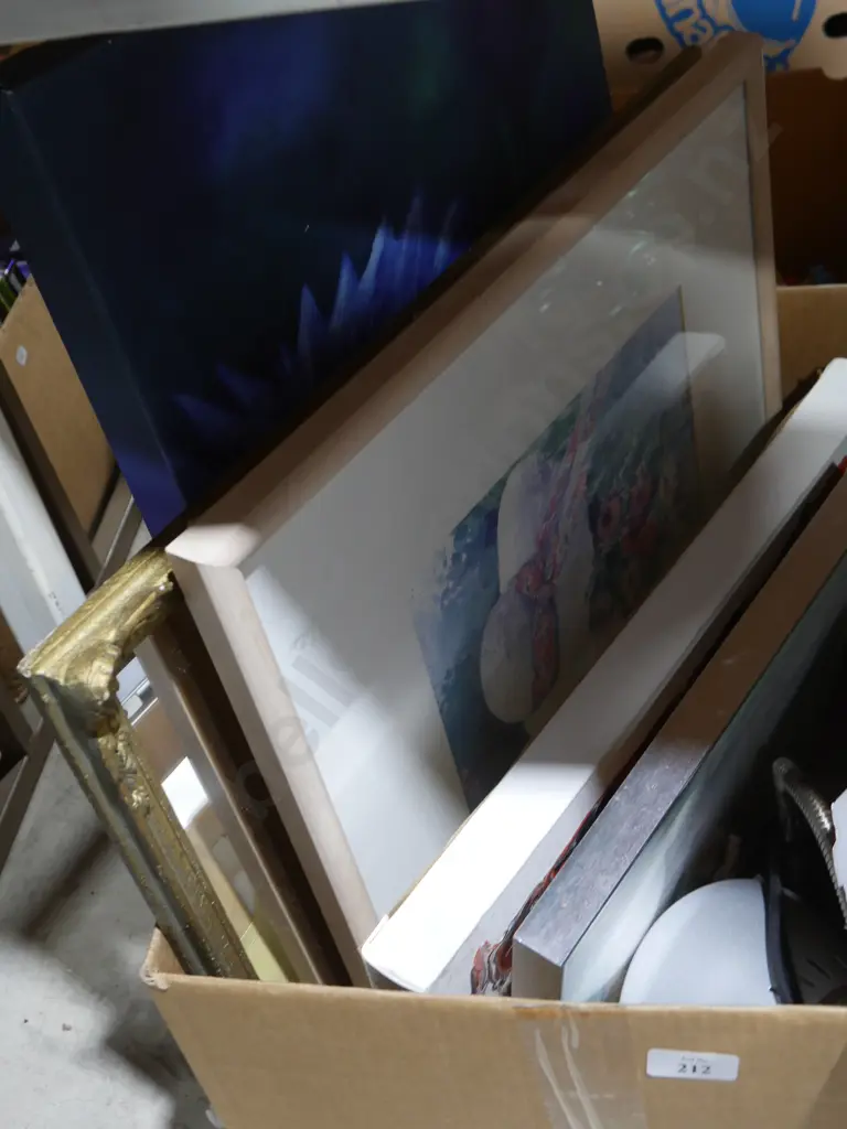 Artworks, mirror etc Image 1++