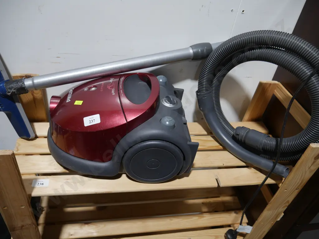 Philips vacuum cleaner Image 1++