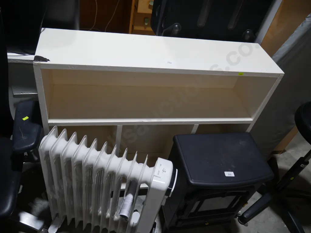 Bookcase Image 1++