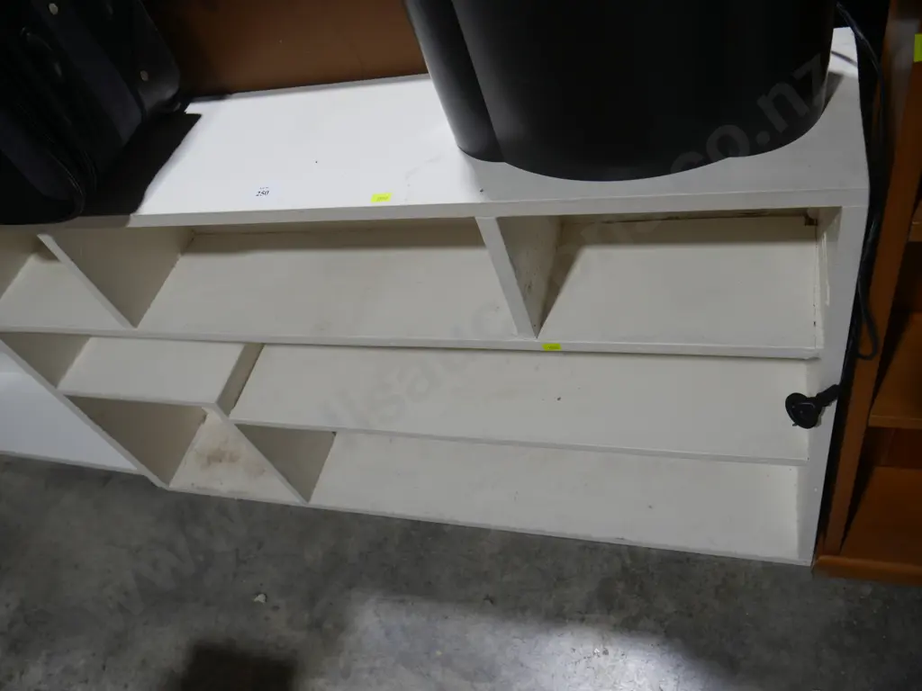 Bookcase Image 1++