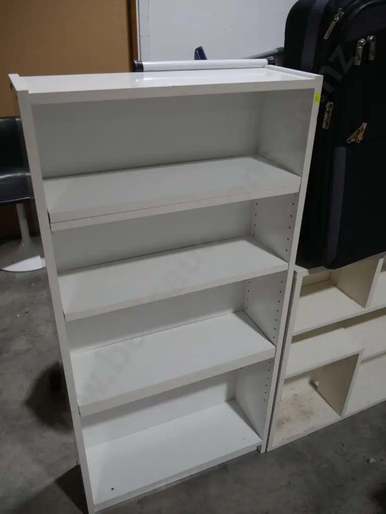 Bookcase Image 1++