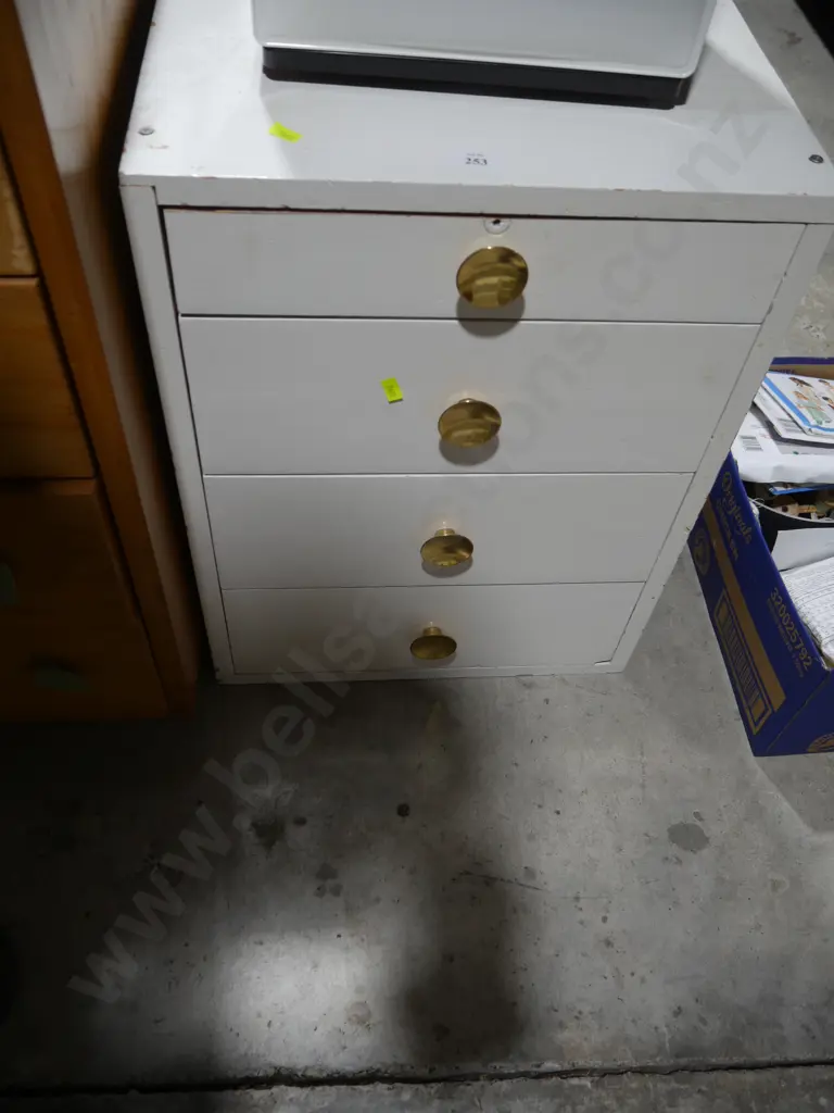 Sewing drawers and contents Image 1++
