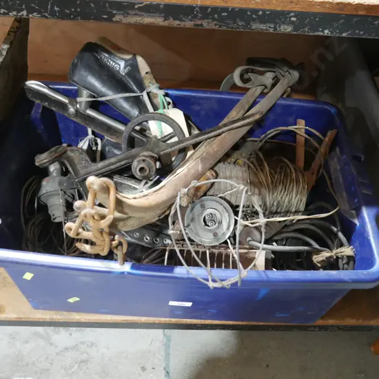 Metal sundries etc