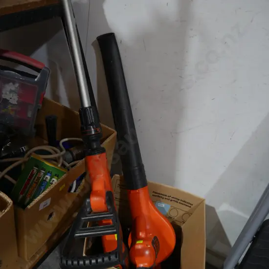 Black & Decker line trimmer and leaf blower