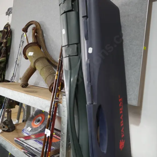 Two gun cases